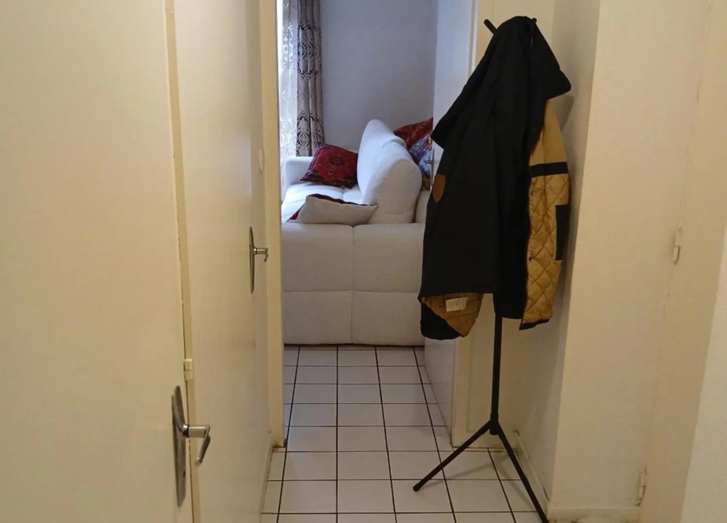 Séjour chez l'habitant Comme A La Maison Logez Chez Domi Coquet T2 Avec Jardin
